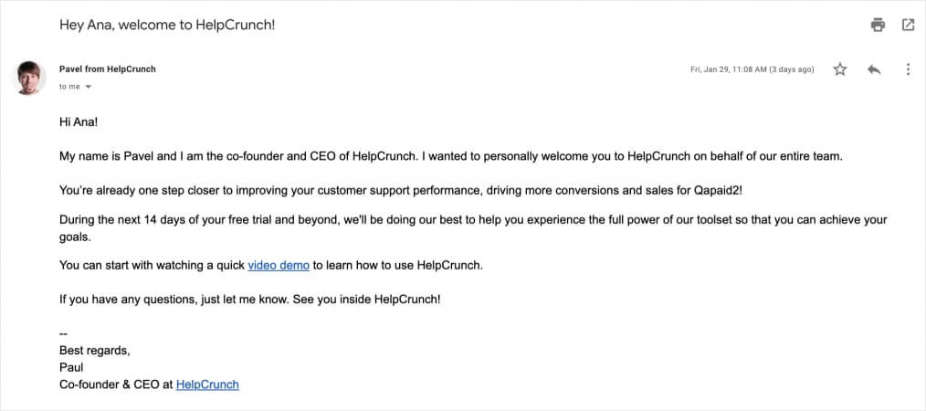 HelpCrunch welcome message